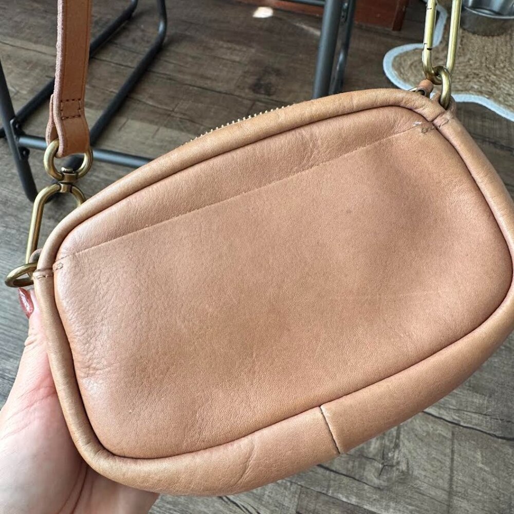 Madewell Leather Carabiner Mini Crossbody Bag, Beige/Tan